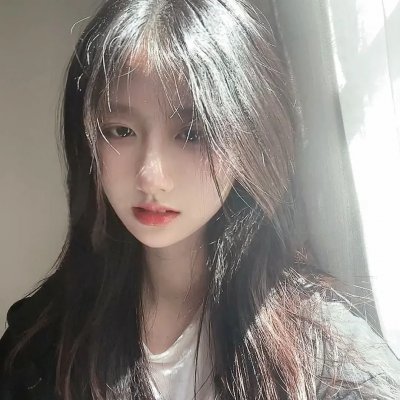 吕西斯特拉忒 封面